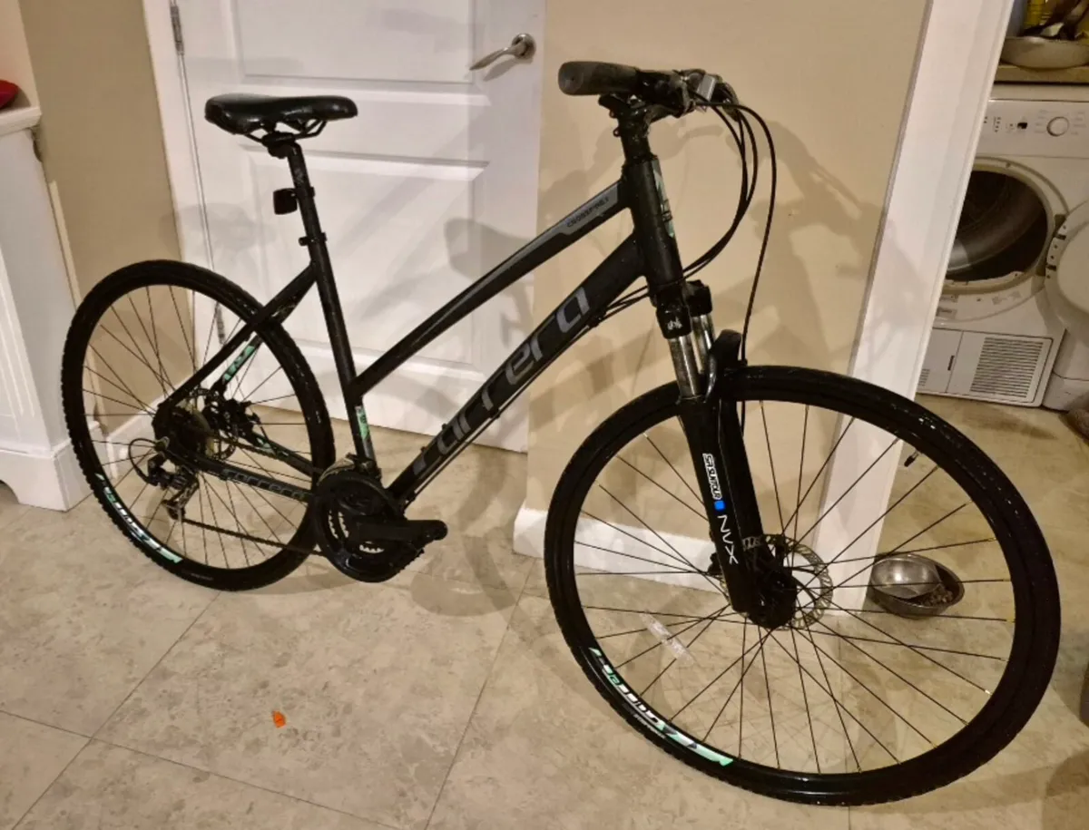 ADULTS CARRERA VALOUR DISC BIKE 20"FRAME FANTASTIC - Image 4