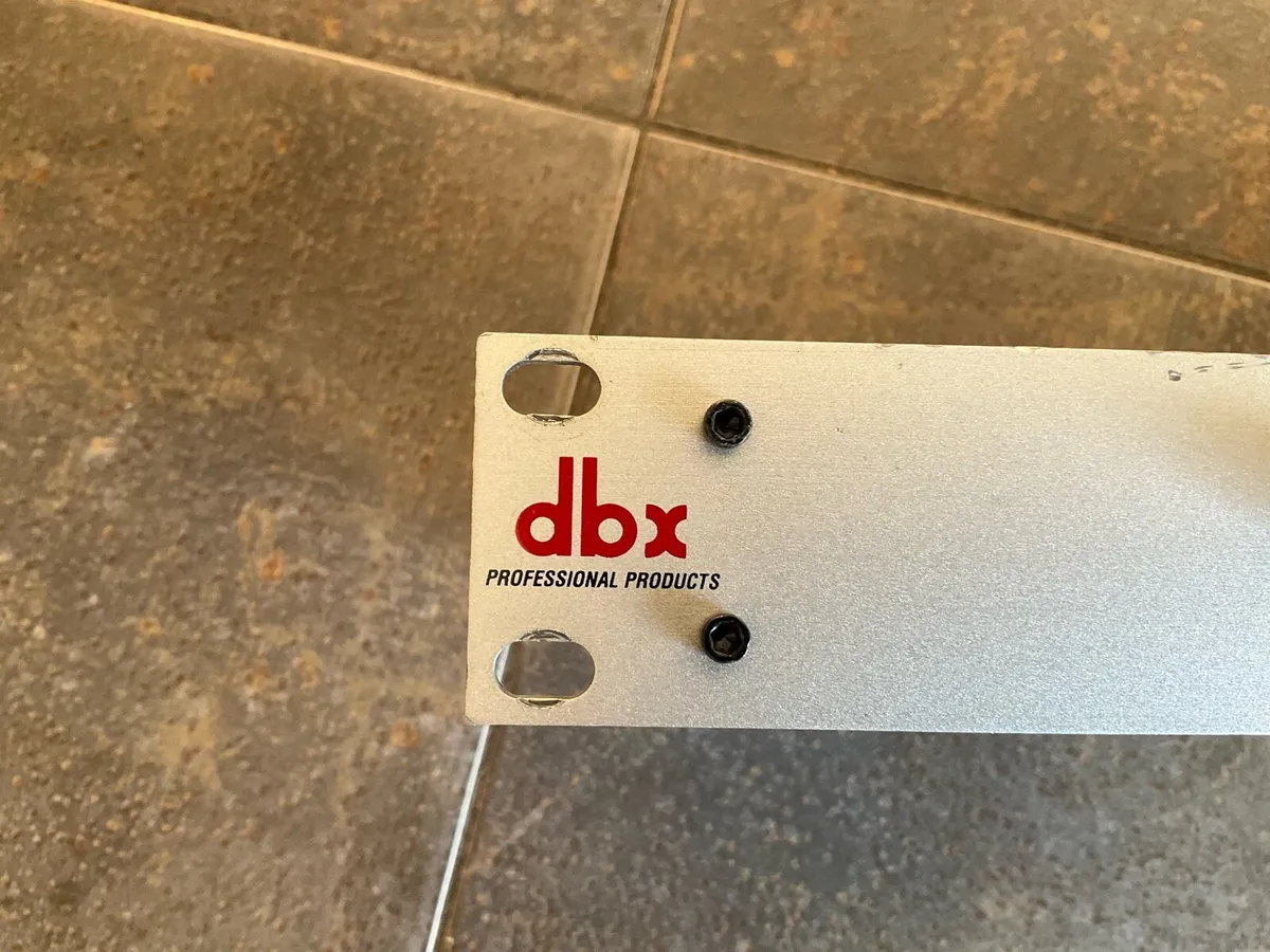Dbx 223xs Crossover - Image 2