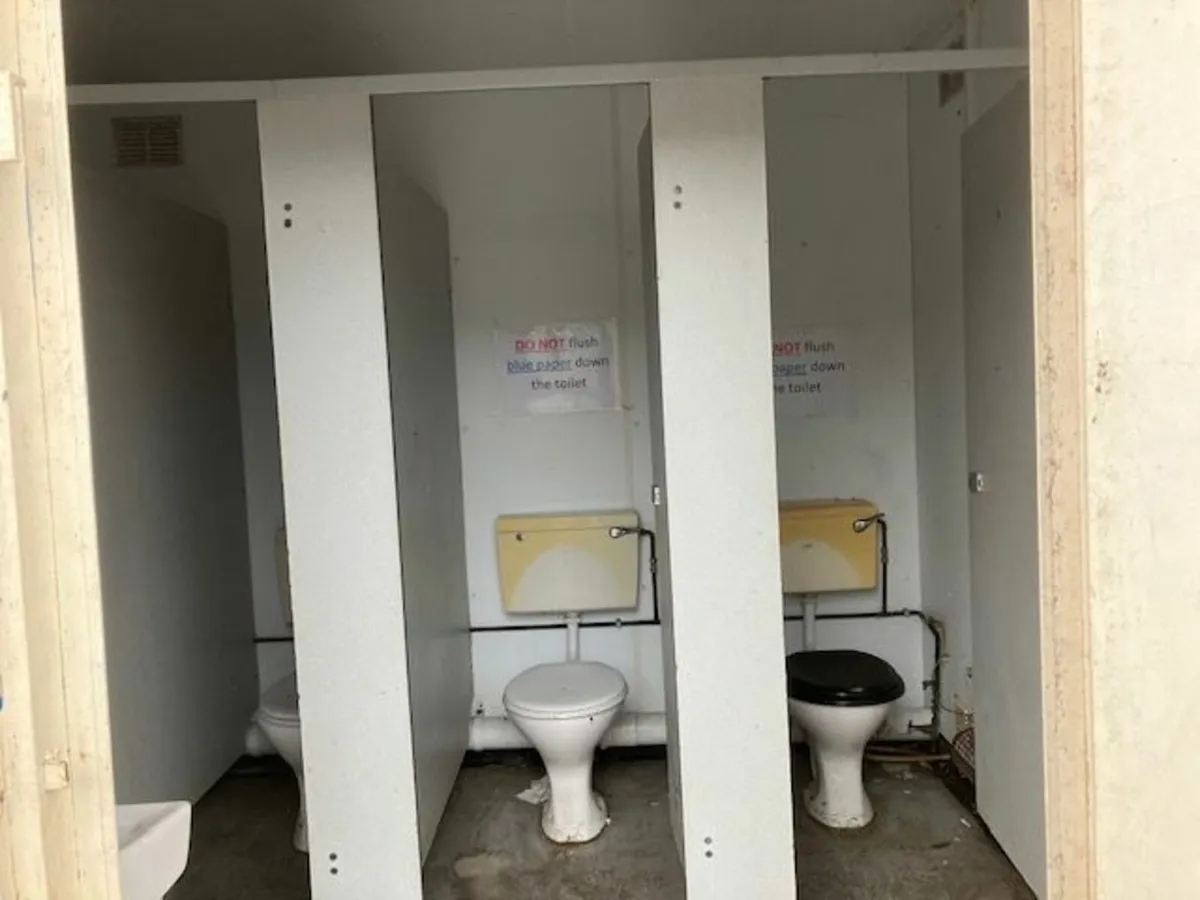 Mobile Toilet Unit - Image 1