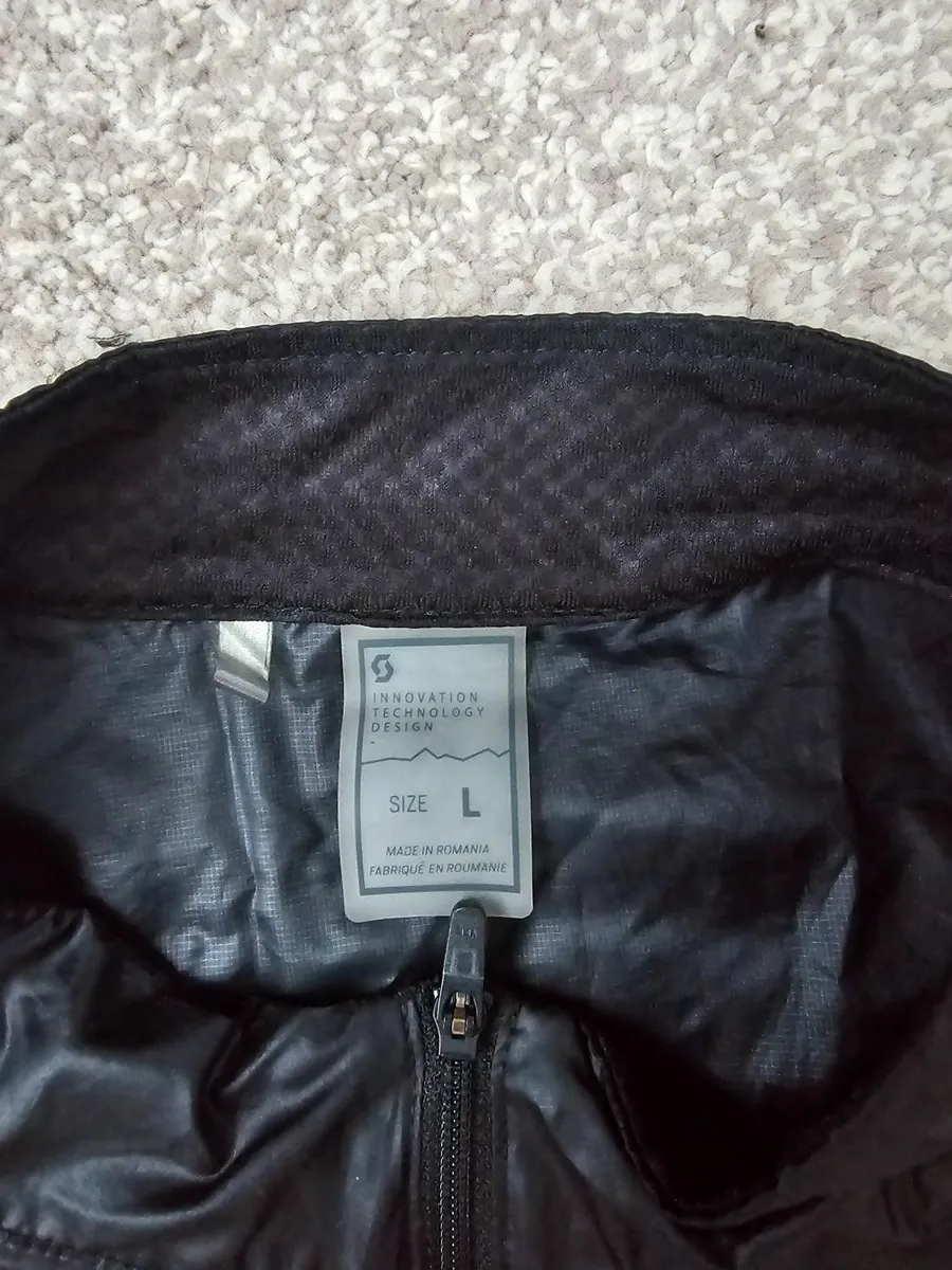 Scott cycling gilet - Image 3