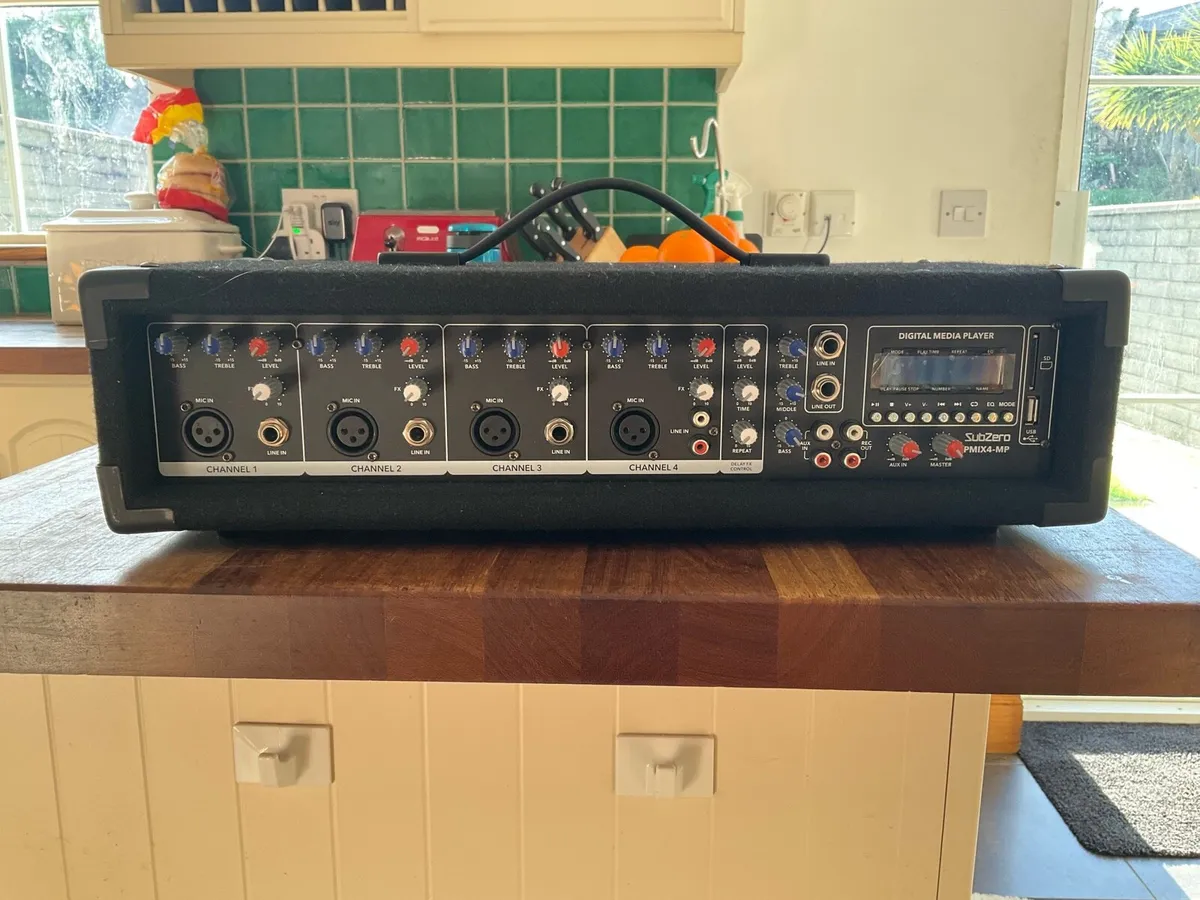 Subzero PMIX4 audio mixer - Image 1