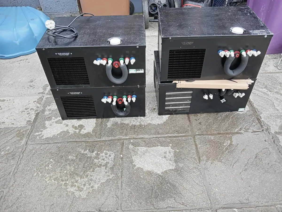 Beer coolers and taps - Image 3