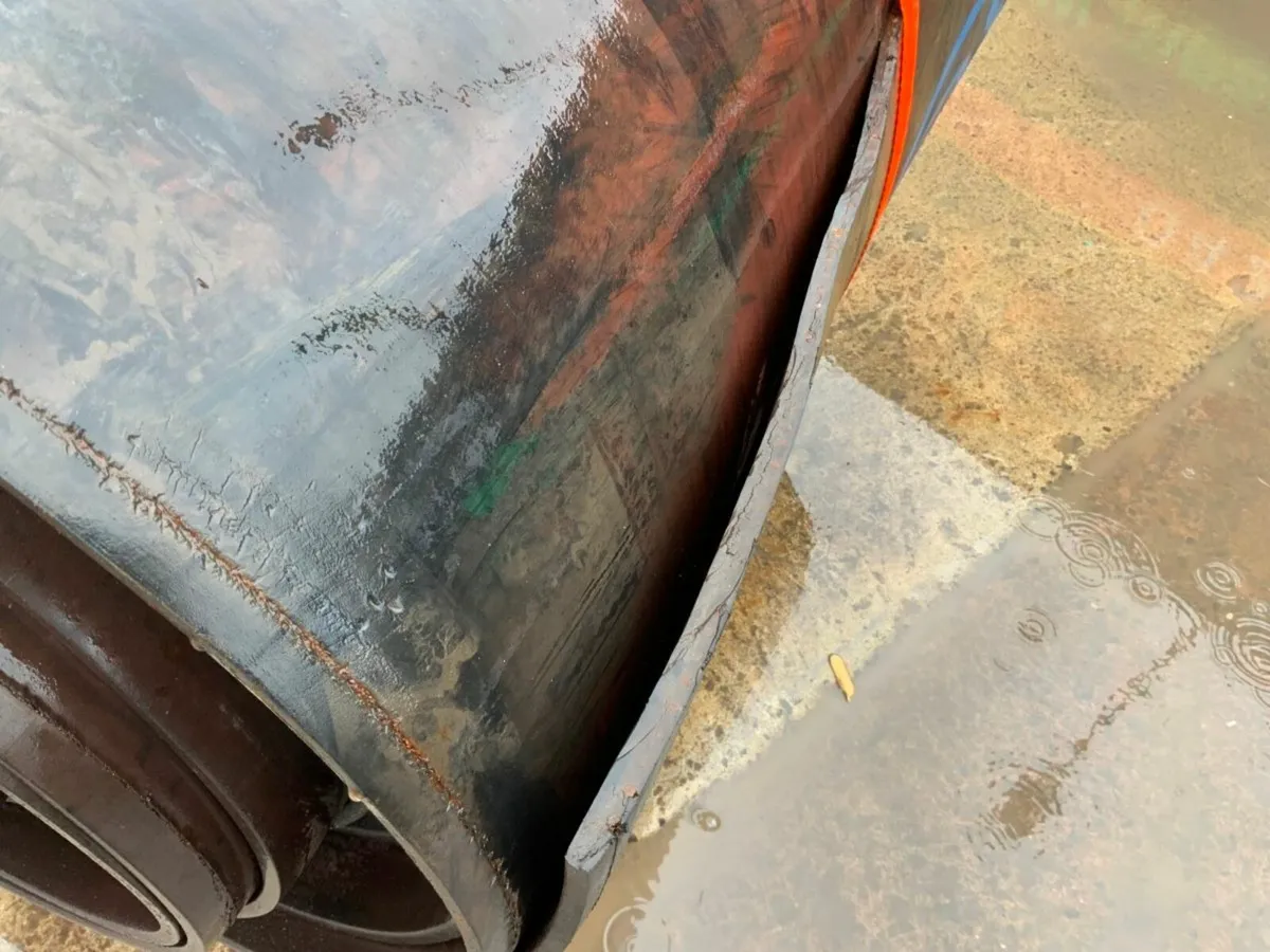 68" WIDE RUBBER.......CUBICLE  MATS.......6815. - Image 4