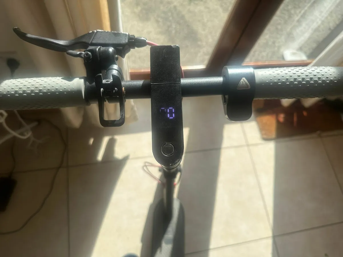 E scooter - Image 1