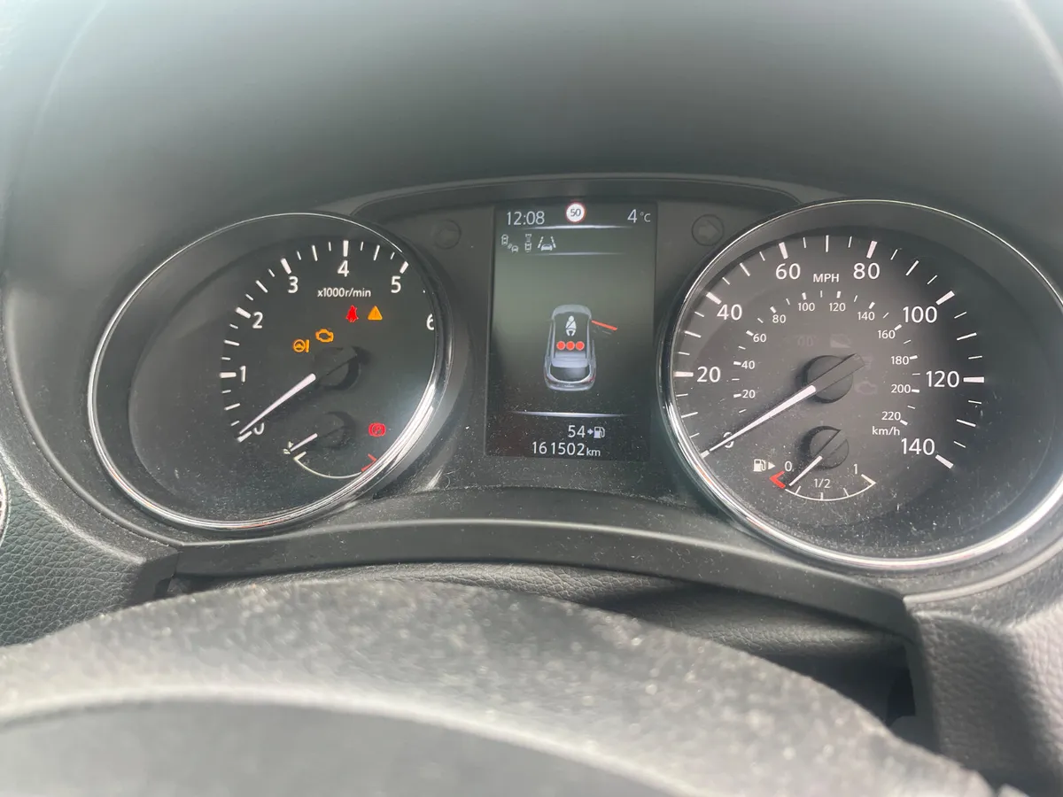 14 Qashqia 1.2 petrol - Image 3