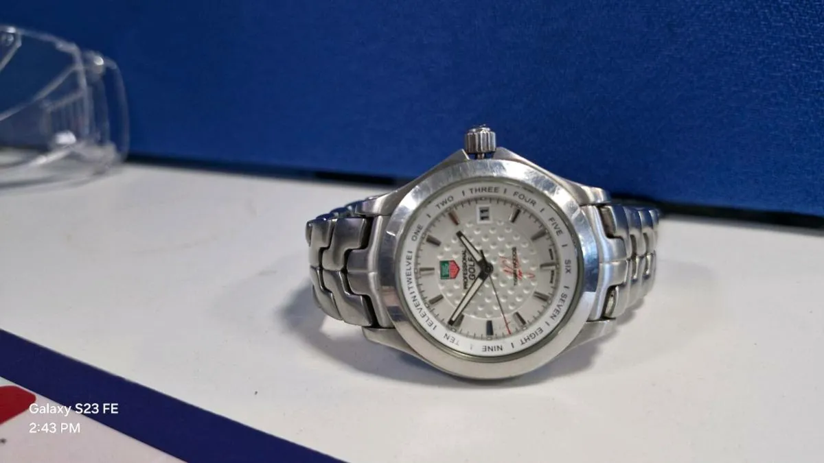 Tiger woods Tag Golf edition watch - Image 2