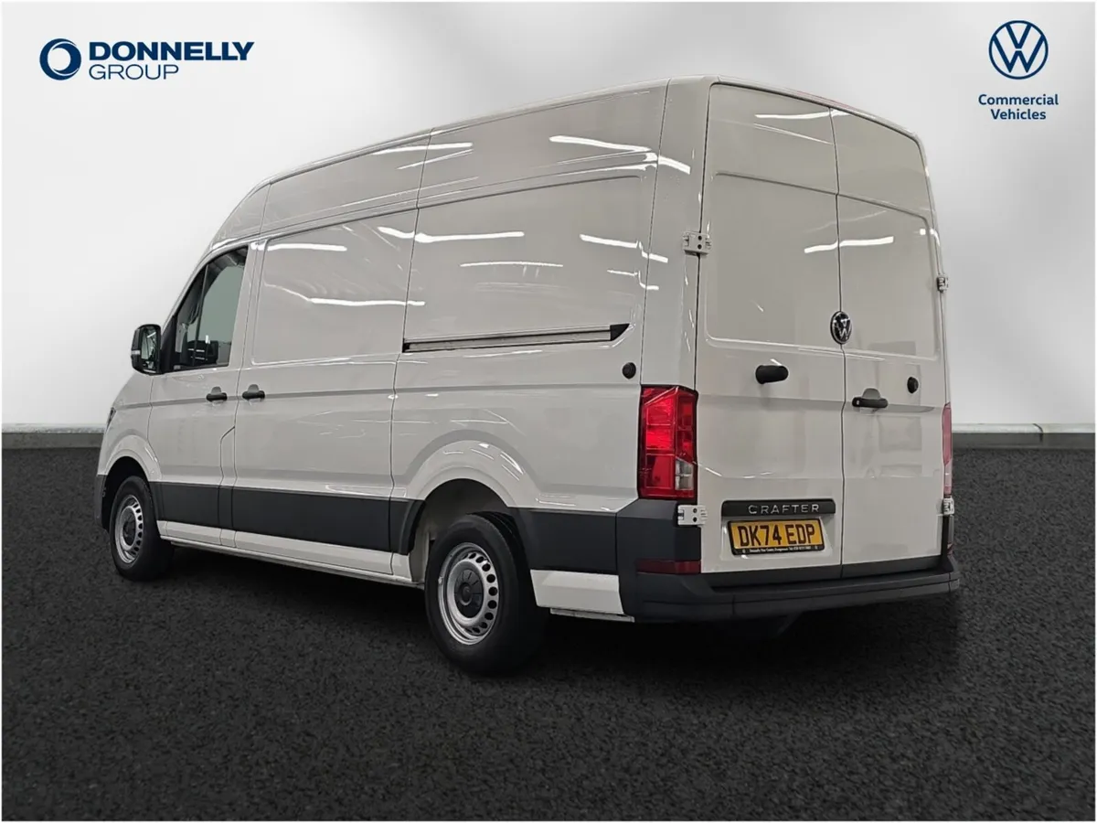 Volkswagen Crafter Cr35 Mwb Diesel Fwd Commerce Pl - Image 3