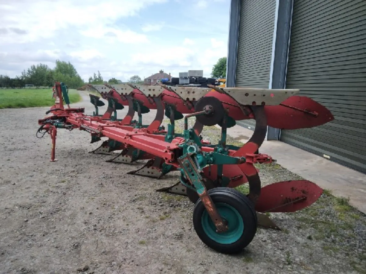 KV 5F ES200 No. 28 PLOUGH : 11018258 - Image 3