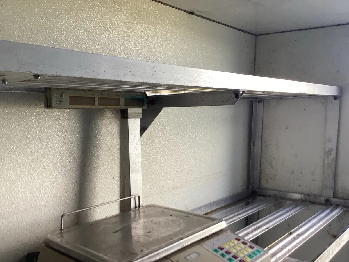 2.2L Ford Transit - Image 4