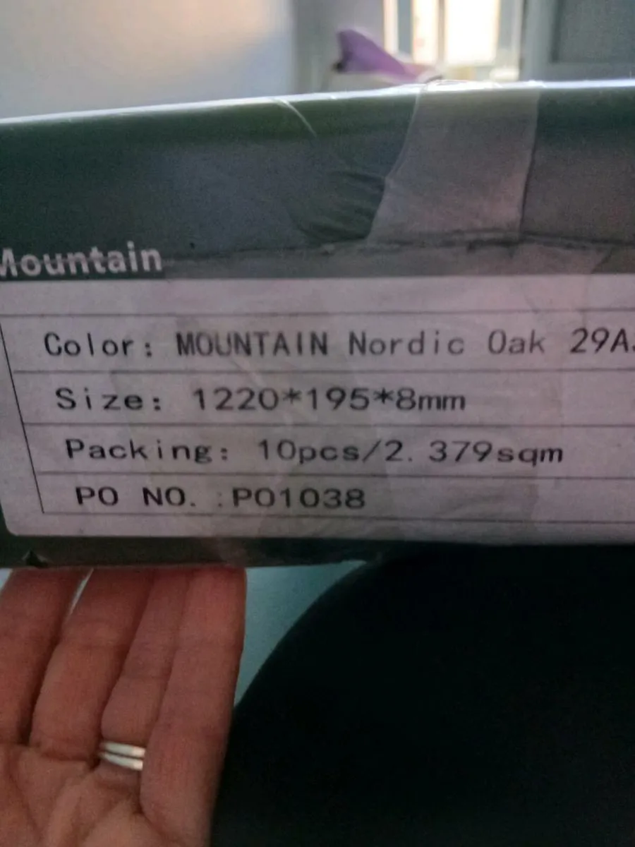 Laminate flooring - Image 3