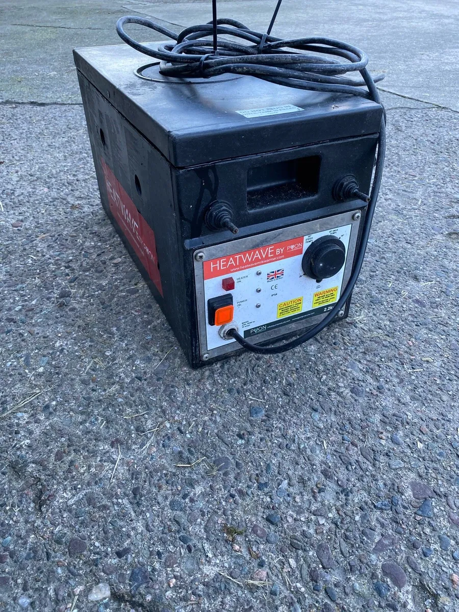 Heatwave Lamb/Calf Feeder - Image 3