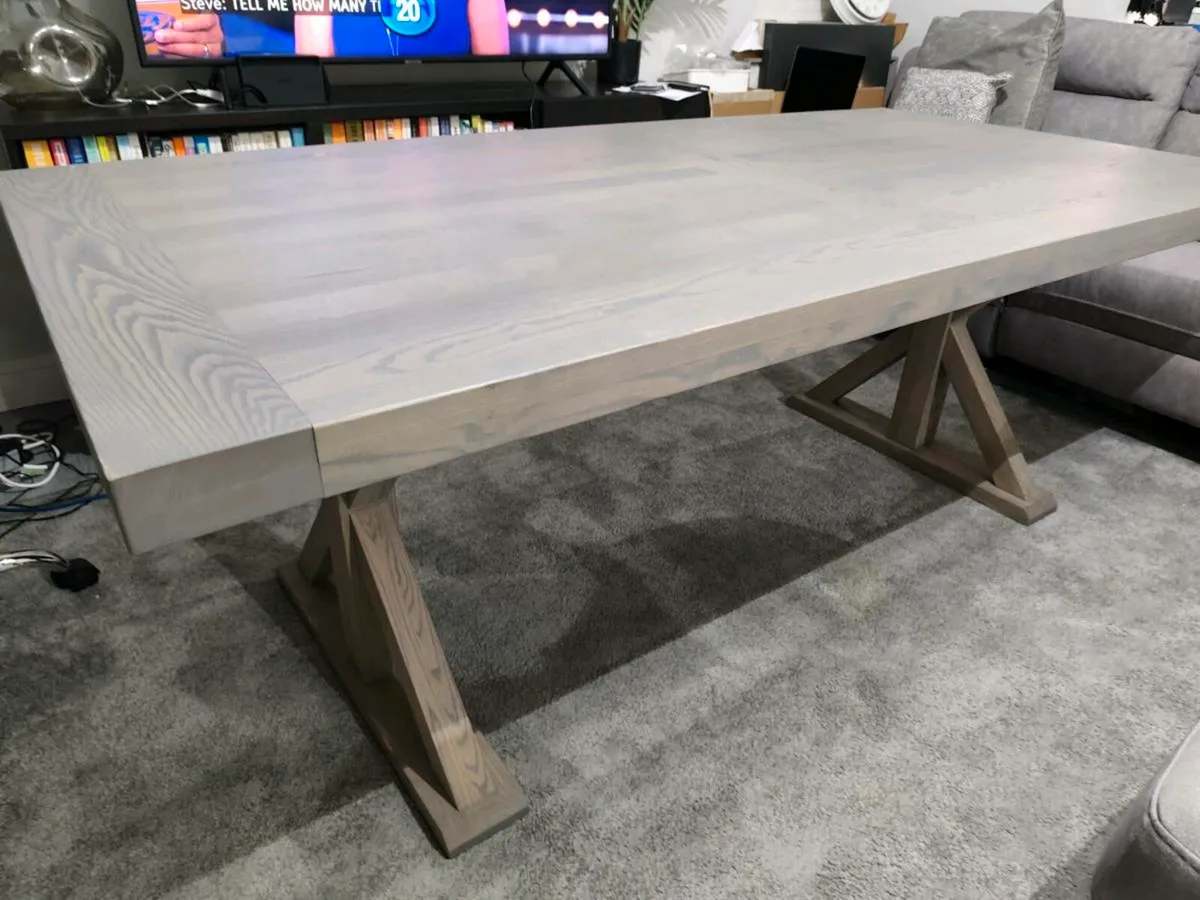Bespoke Designed Ash Dining Table, Like New - Image 1