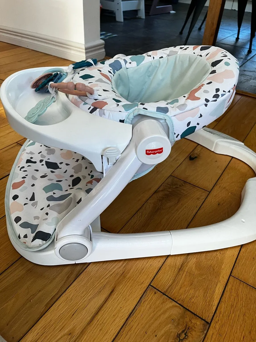 Fisher Price Sit Me Up baby seat - Image 2