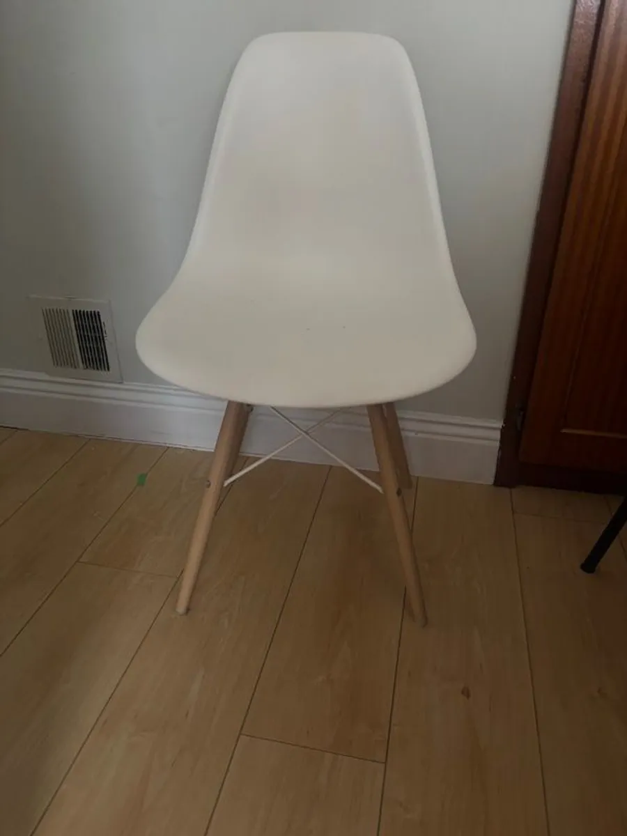 White dining chair x 4