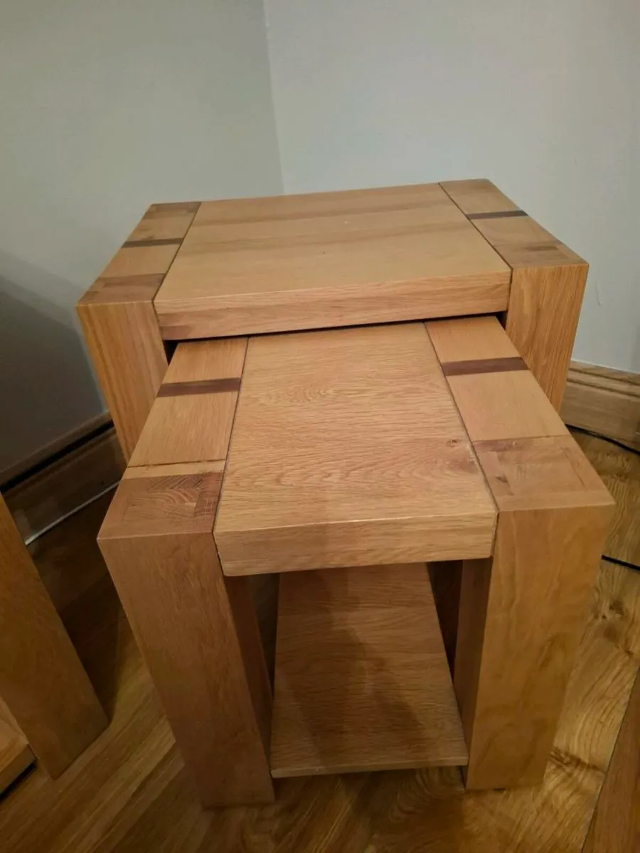 Set of tables - Image 2