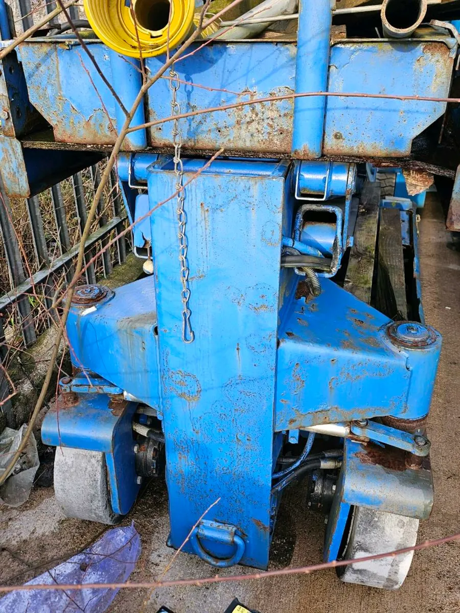 Scissor lift - Image 4