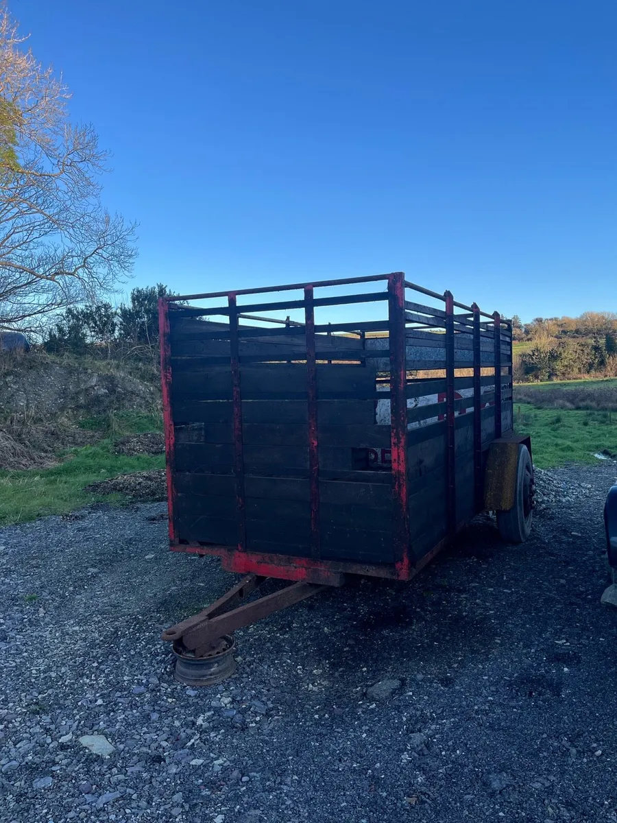 Cattle trailer - Image 1
