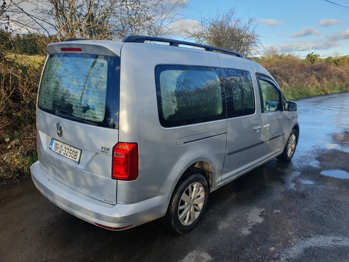 Volkswagen caddy maxi life - Image 3