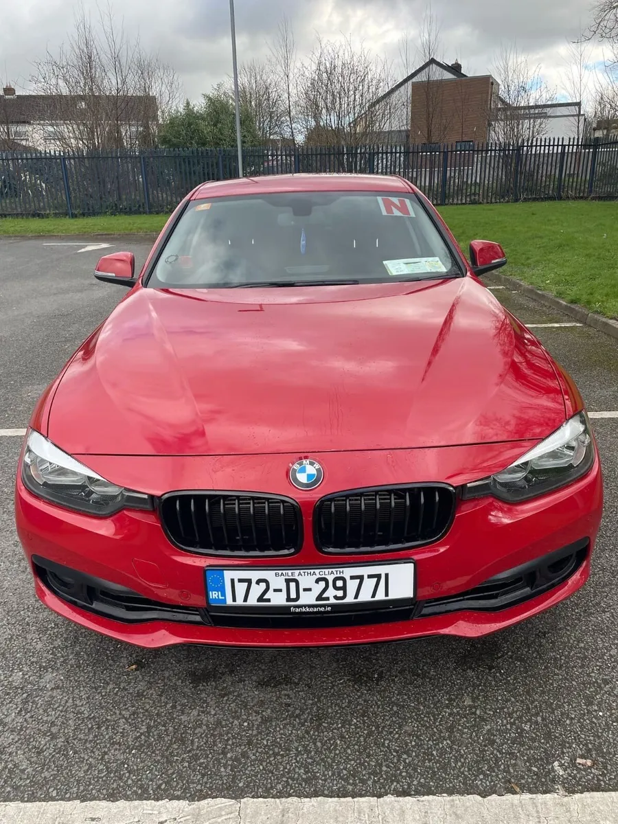 Bmw 330e 2017 - Image 1