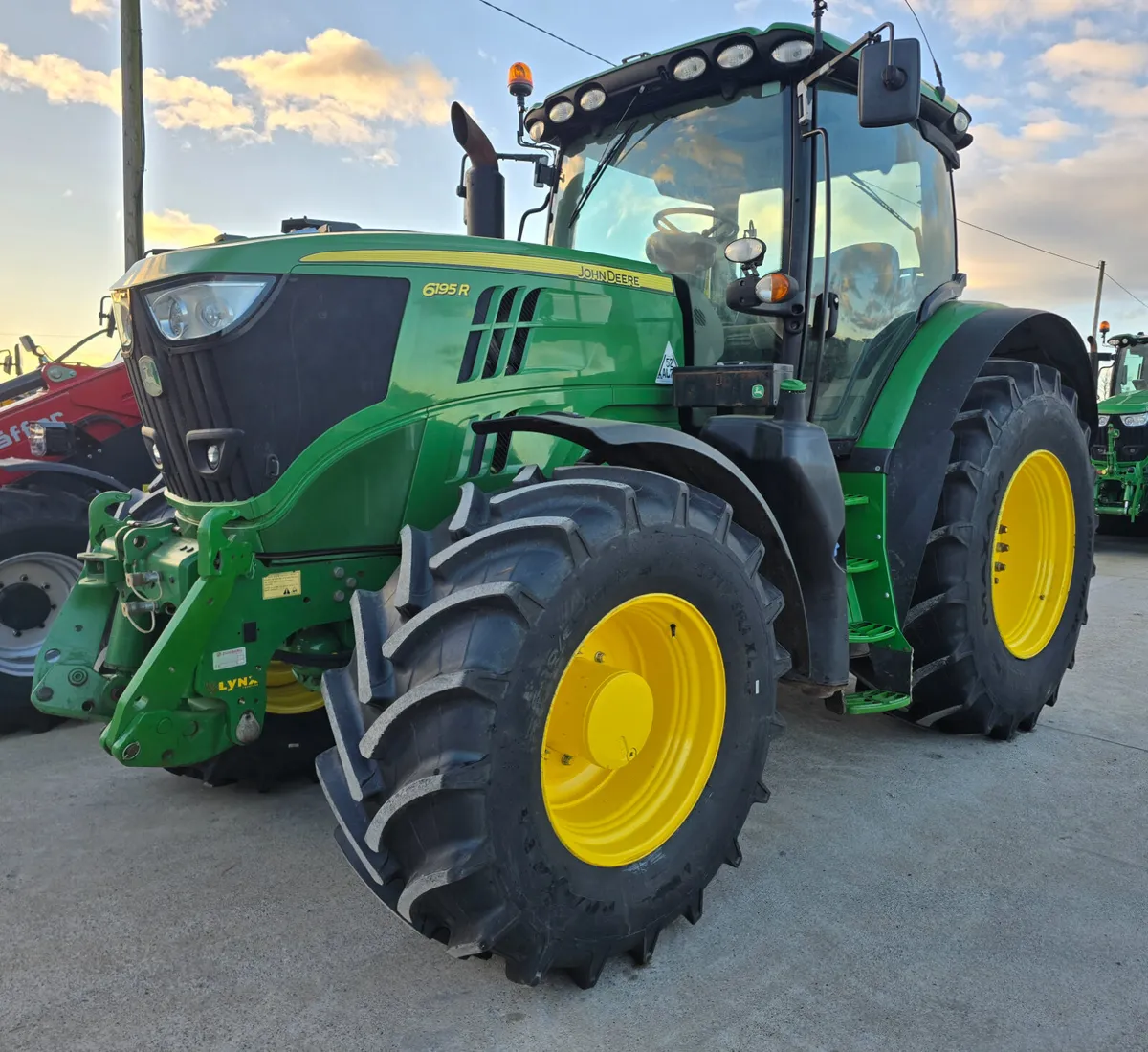 John deere 6195R