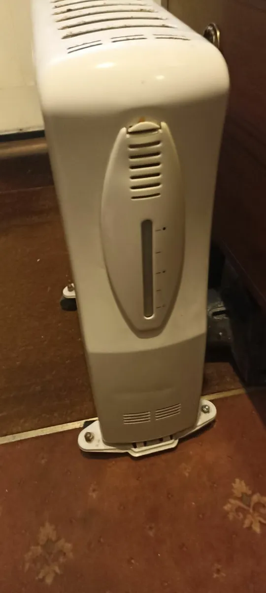 Powerpoint Oil Filled Radiator - Image 2