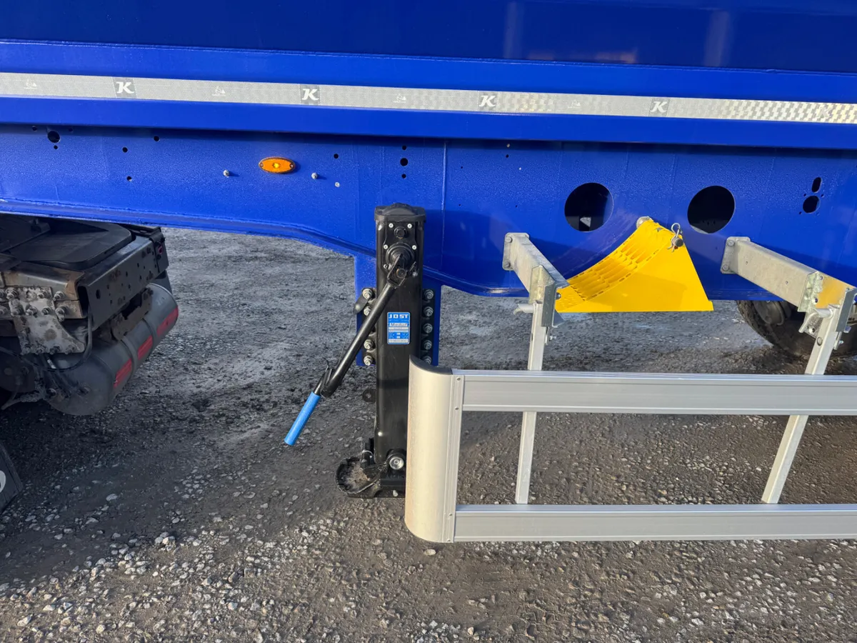 Kassbohrer Tipper - Legal Irish Spec - Image 3