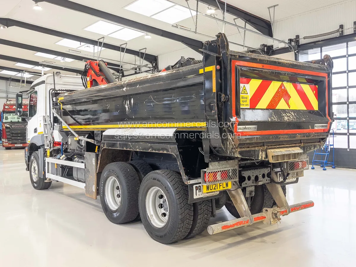 2021 MERCEDES-BENZ AROCS 2630 TIPPER GRAB - Image 4