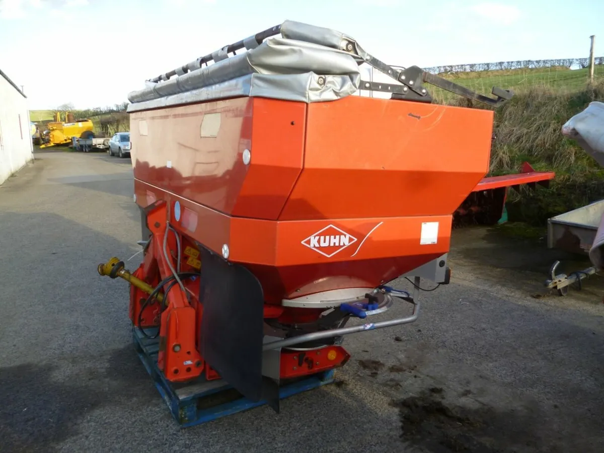 2008 Kuhn Axis 40.1W - Image 3
