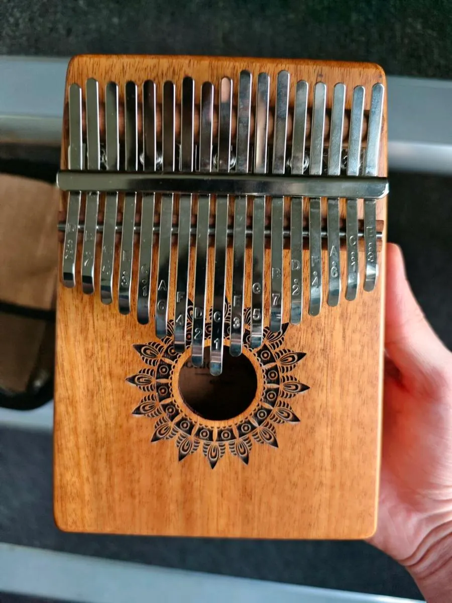 Meinl 17 Notes Kalimba - Image 1