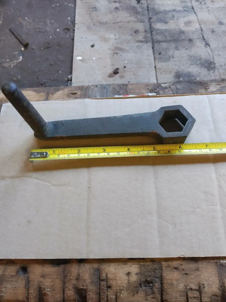 Victorian bed cranking wrench - Image 2