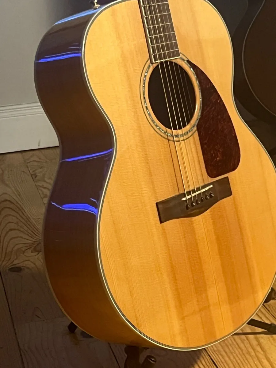 Fender Jumbo Acoustic guitar - Image 2