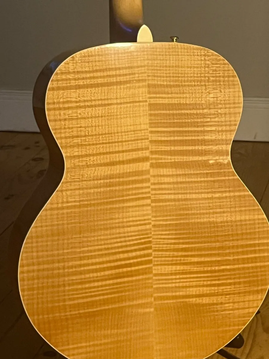 Fender Jumbo Acoustic guitar - Image 4