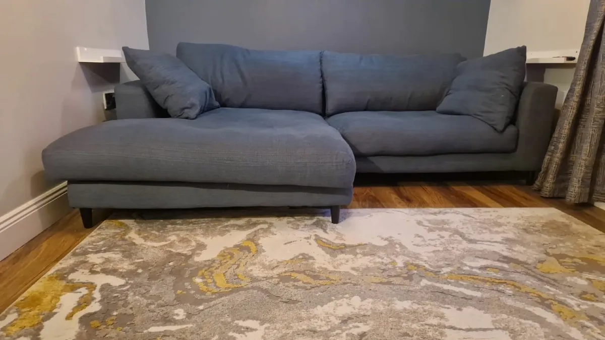 RHF Corner Sofa + Cushions - Image 2