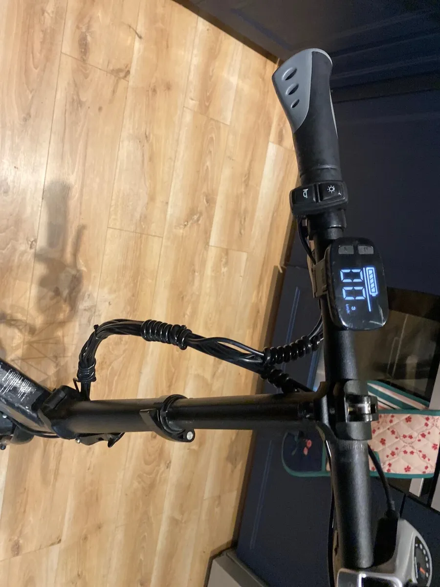 Fiido d4 electric bike - Image 2