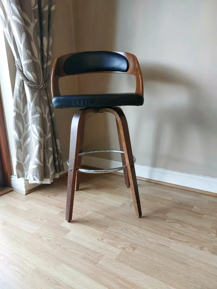 Bar stools - Image 2