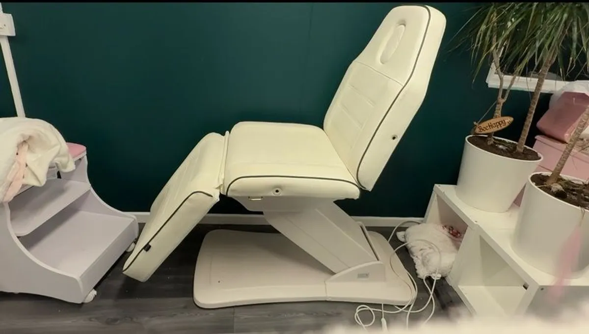 electric adjustable  bed - Image 3