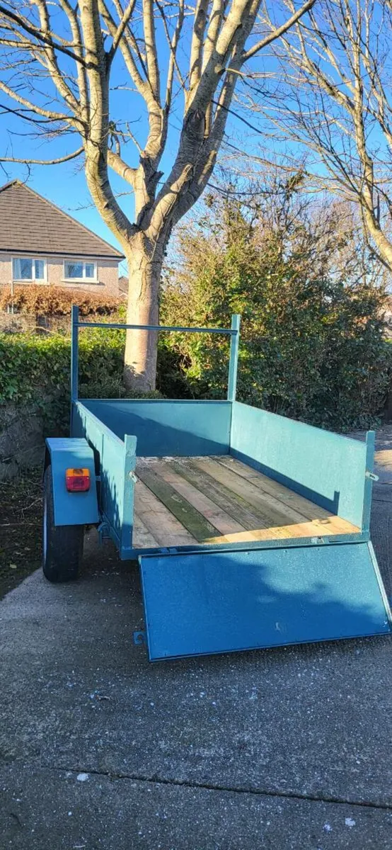 Car. Trailer - Image 4