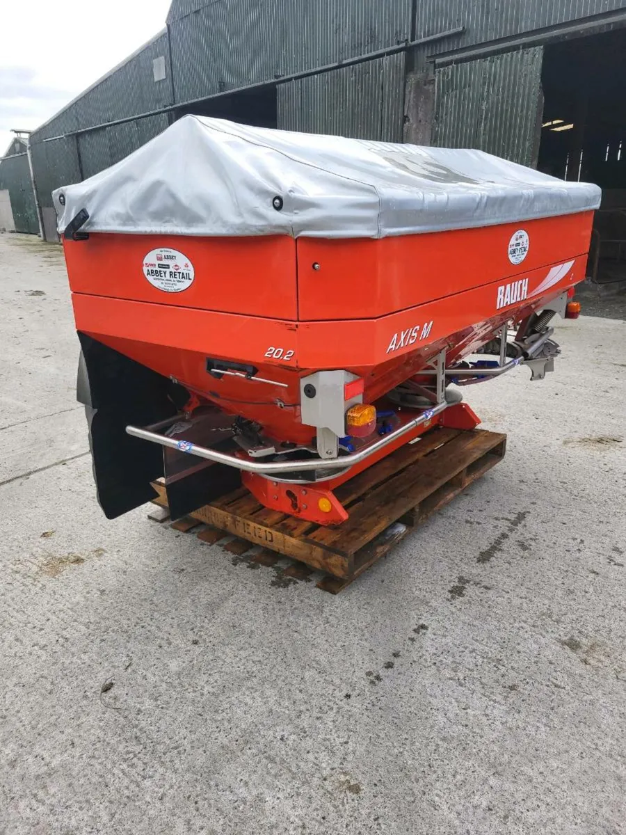 Fertiliser spreader - Image 4