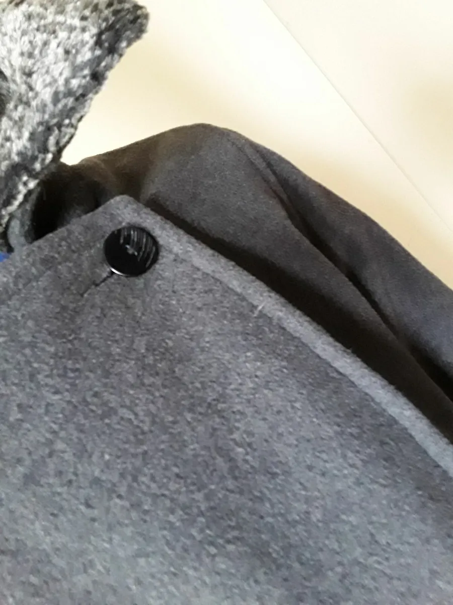 Ladies lovely charcoal grey Coat - Image 2