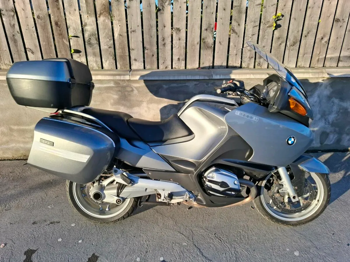 BMW R1200RT mint condition - Image 1