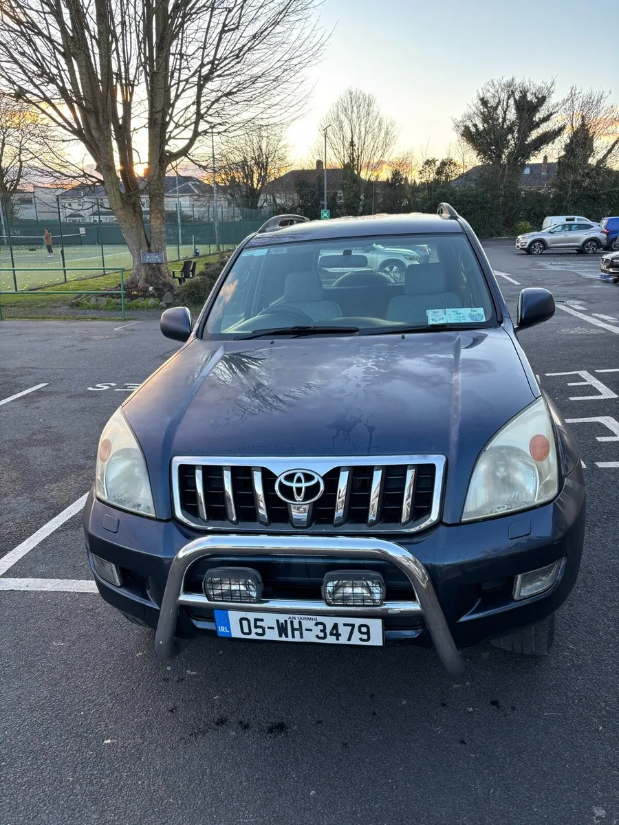 2005 Toyota landcruiser Commercial - Image 1