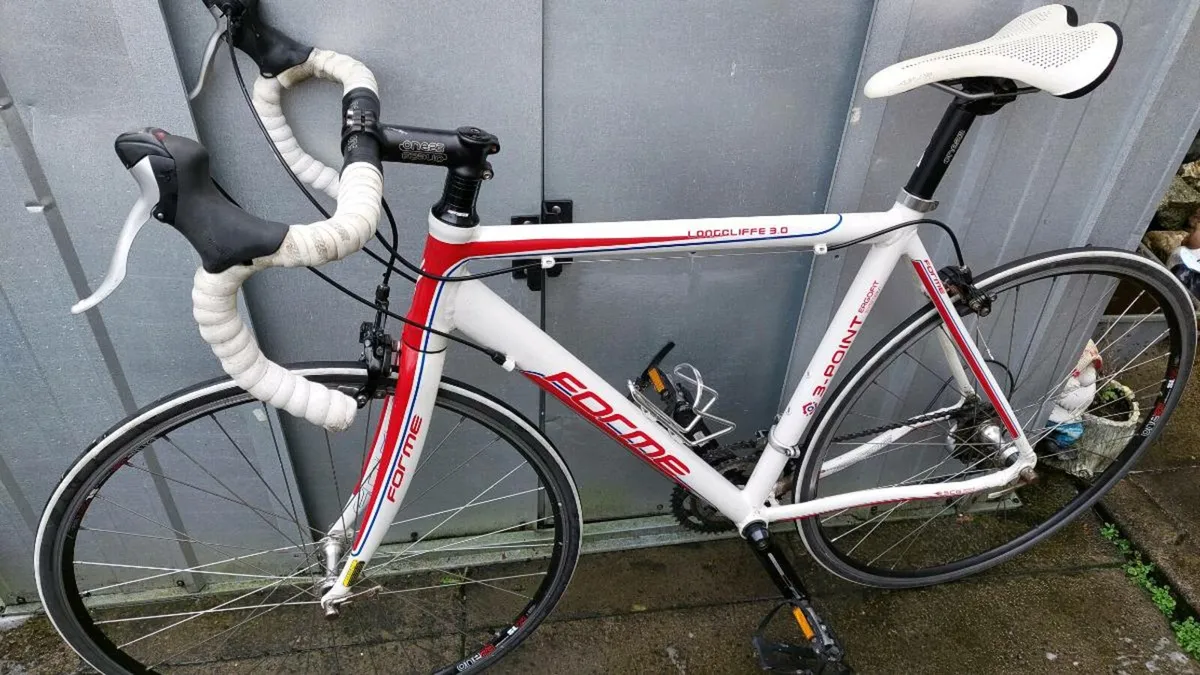 Forme Longcliff 3.0 Road Bike "Excellent Condition - Image 4