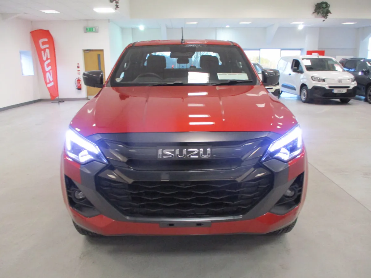 ISUZU D-MAX LSE AUTO CREW CAB PICK UP 4X4 - Image 3