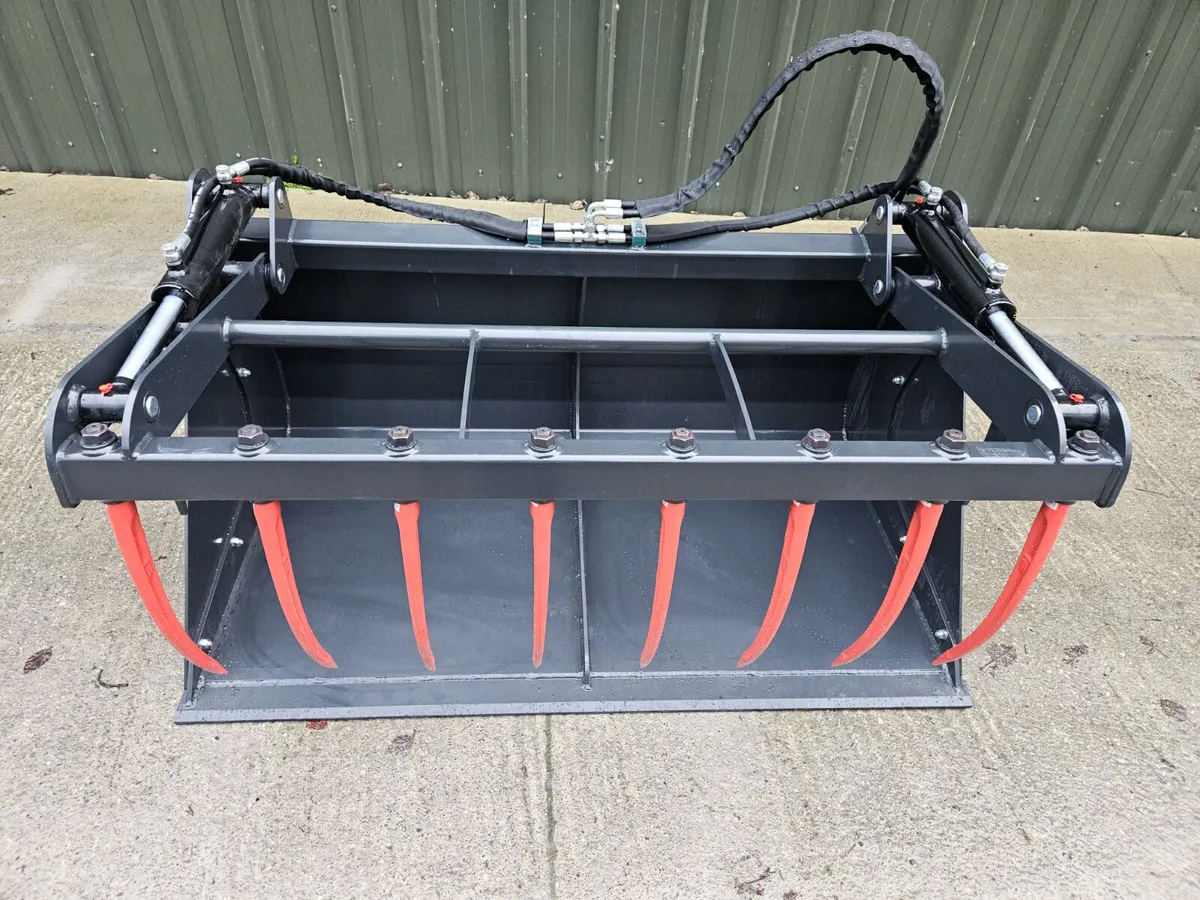 Rhino heavy duty grab buckets - Image 2