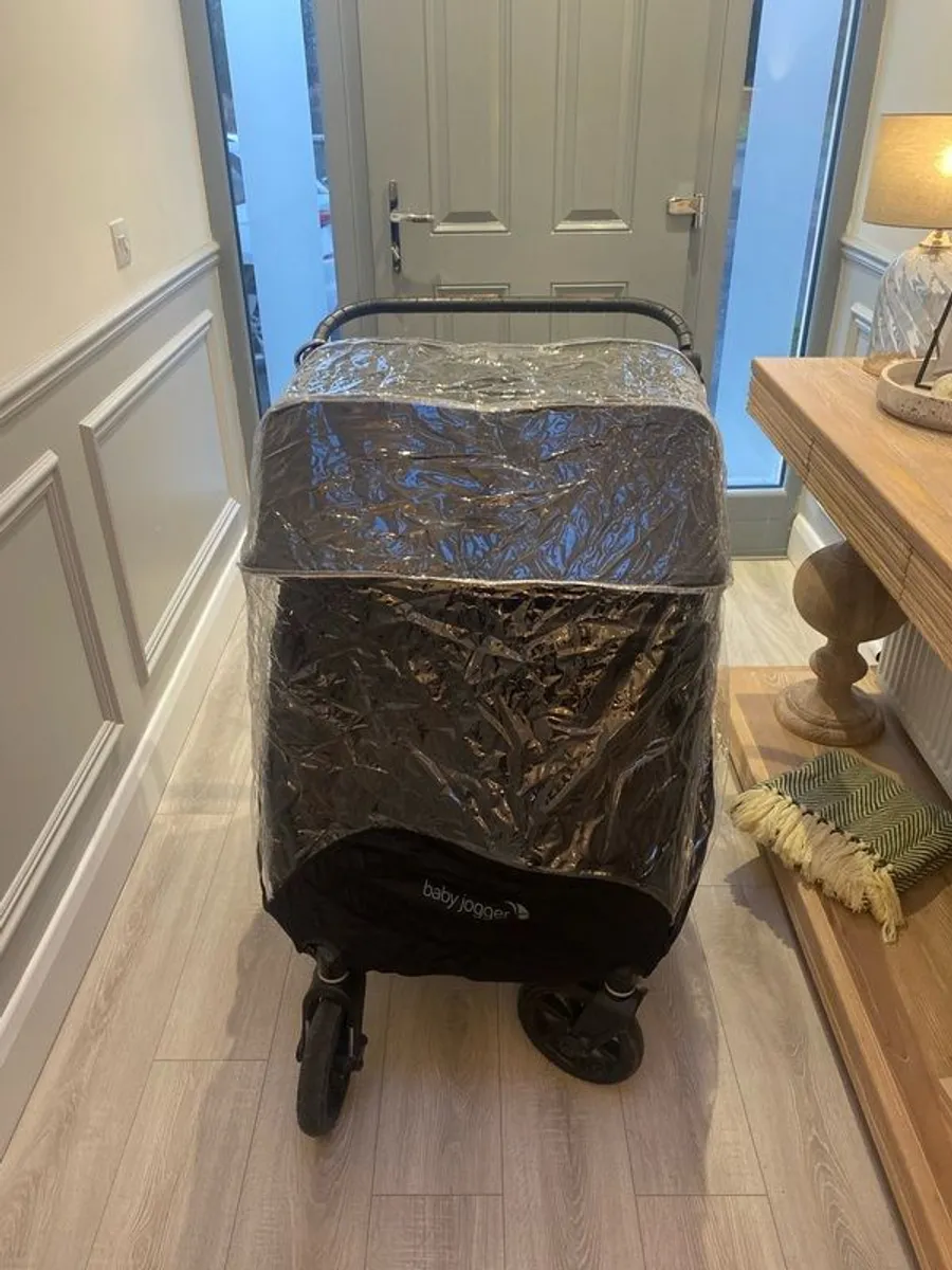 Baby Jogger - Image 3