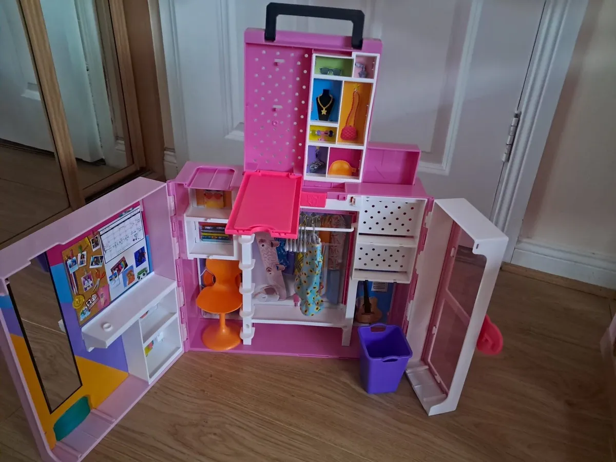 Barbie dream closet - Image 1
