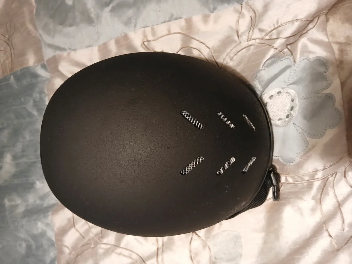 Child's Horse Riding Helmet - Image 1