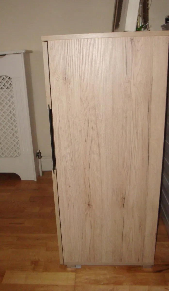 Sideboard cabinet storage with glass in doors - Image 3