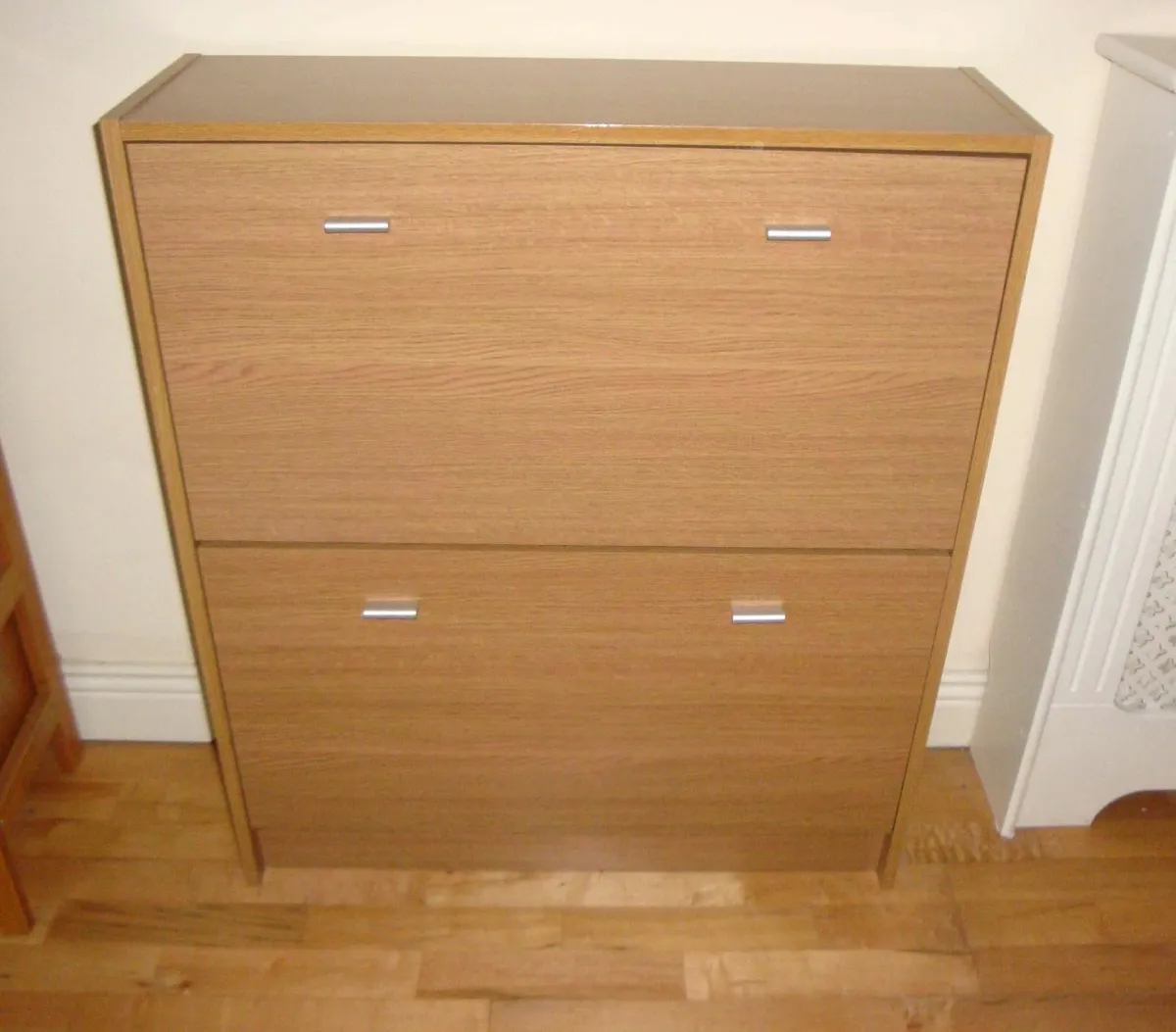 Shoe cabinet - Image 1
