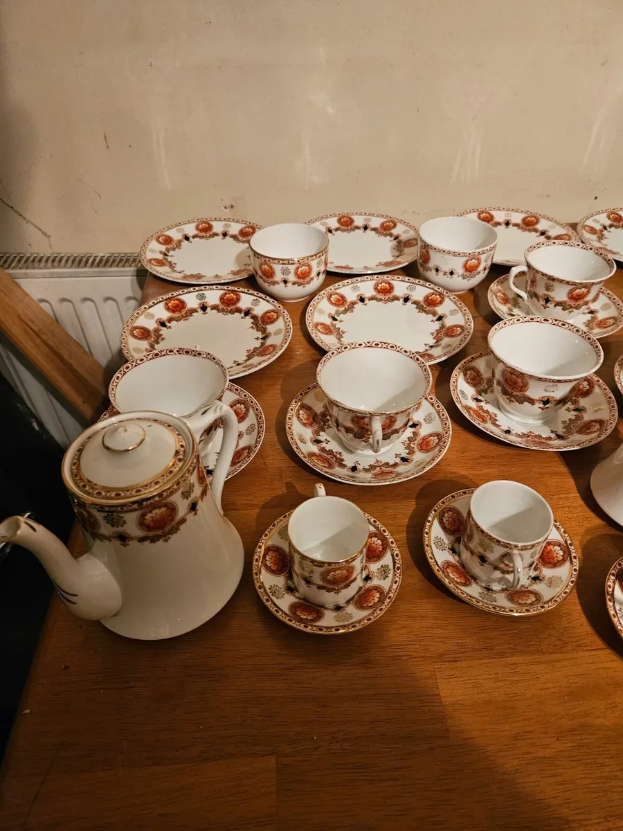 Vintage Roslyn China Clerys Dublin - Image 3